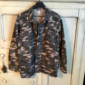 JAG camouflage camp jacket medium